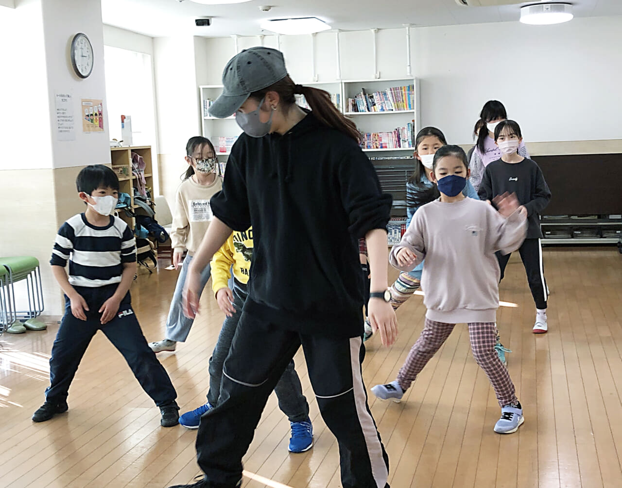 東京都八王子市「ココファン・キッズ八王子」にて、プロダンサーMOROCCOさんによる子ども向けダンス教室が開講！